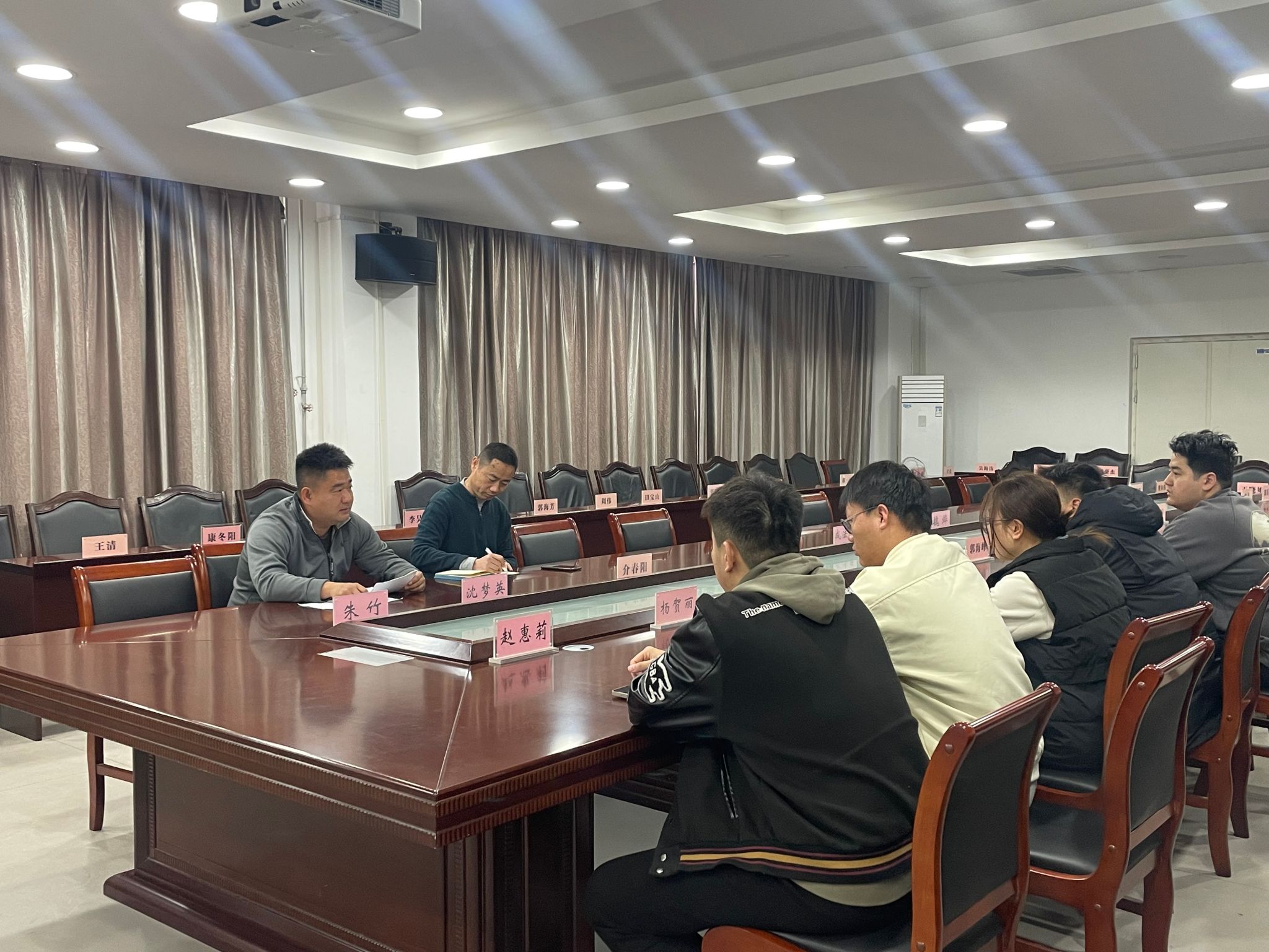 MK体育召开研究生“三大赛”指导推进会